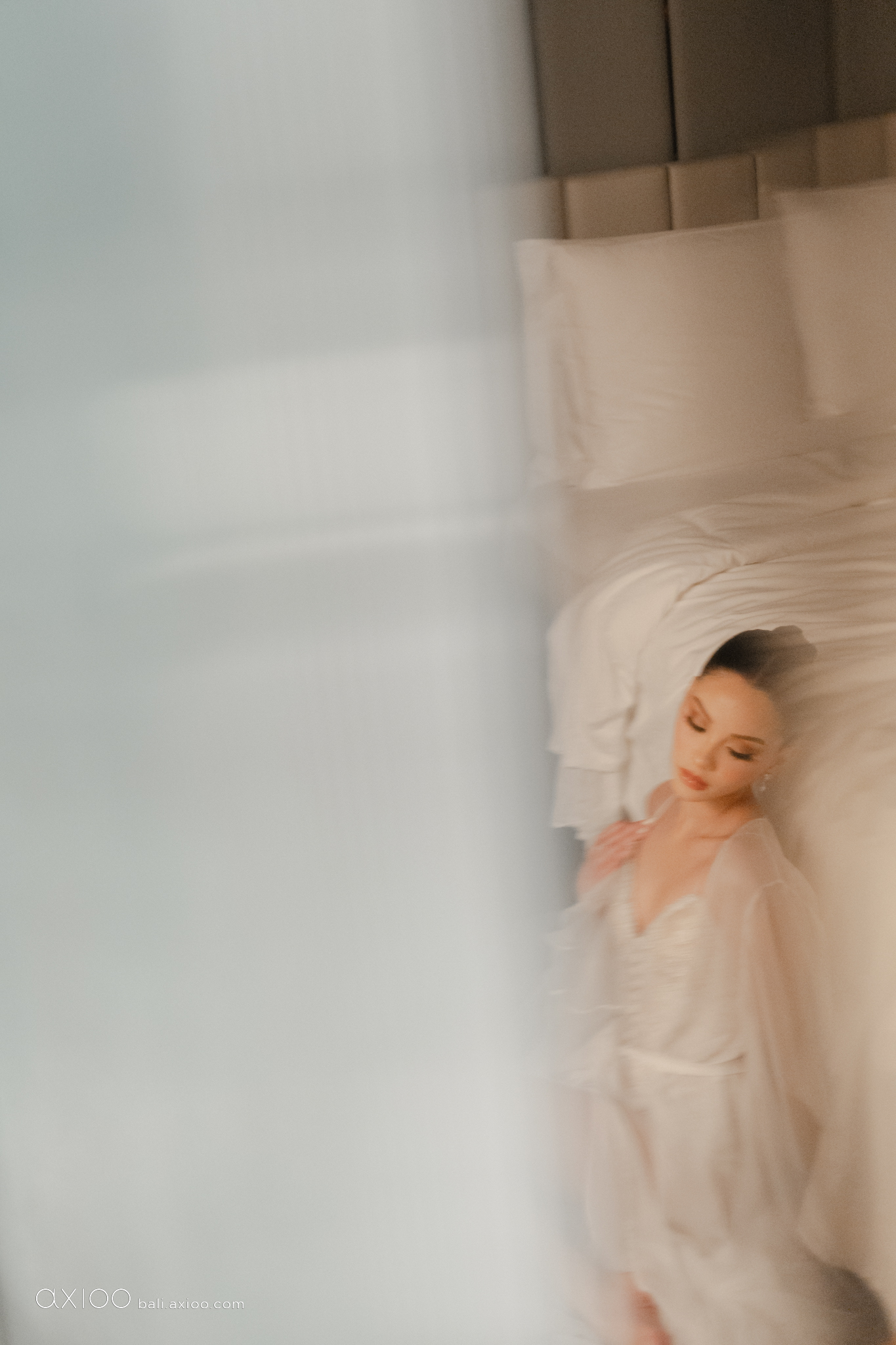 Axioo: Out of Focus, Into Forever
